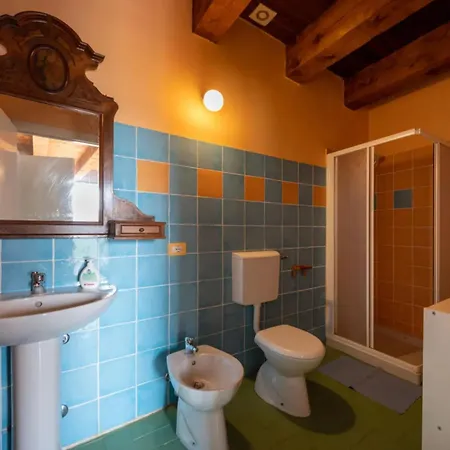 Villa La Rovere - Casale De Rovere Cossano Belbo