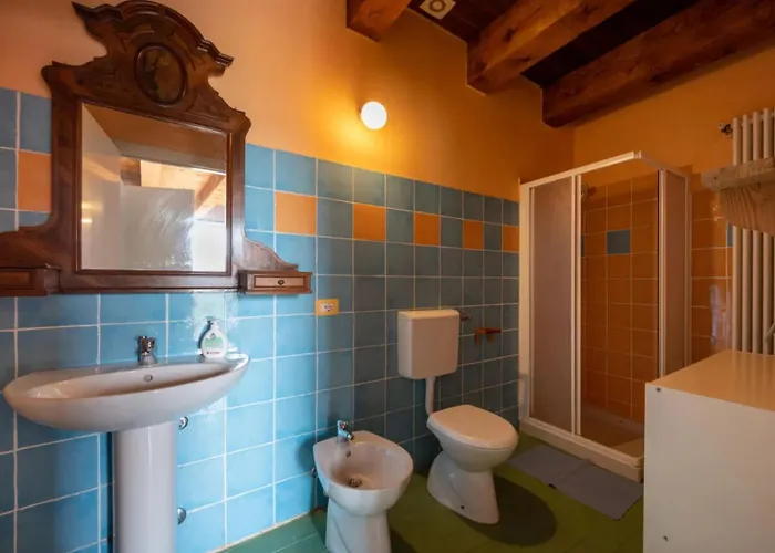Villa La Rovere - Casale De Rovere Cossano Belbo